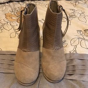 TOMS booties